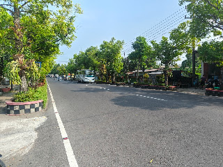 Tingginya Aktivitas di Jalan Sukowati Ngawi Jadi Perhatian Warga, Usulan Fasilitas Keselamatan Mengemuka